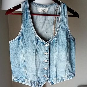 Jean Vest